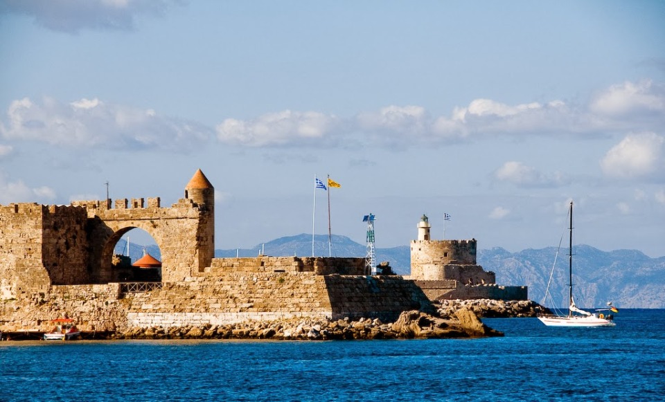 Fortress_of_Rhodes_Old_Town